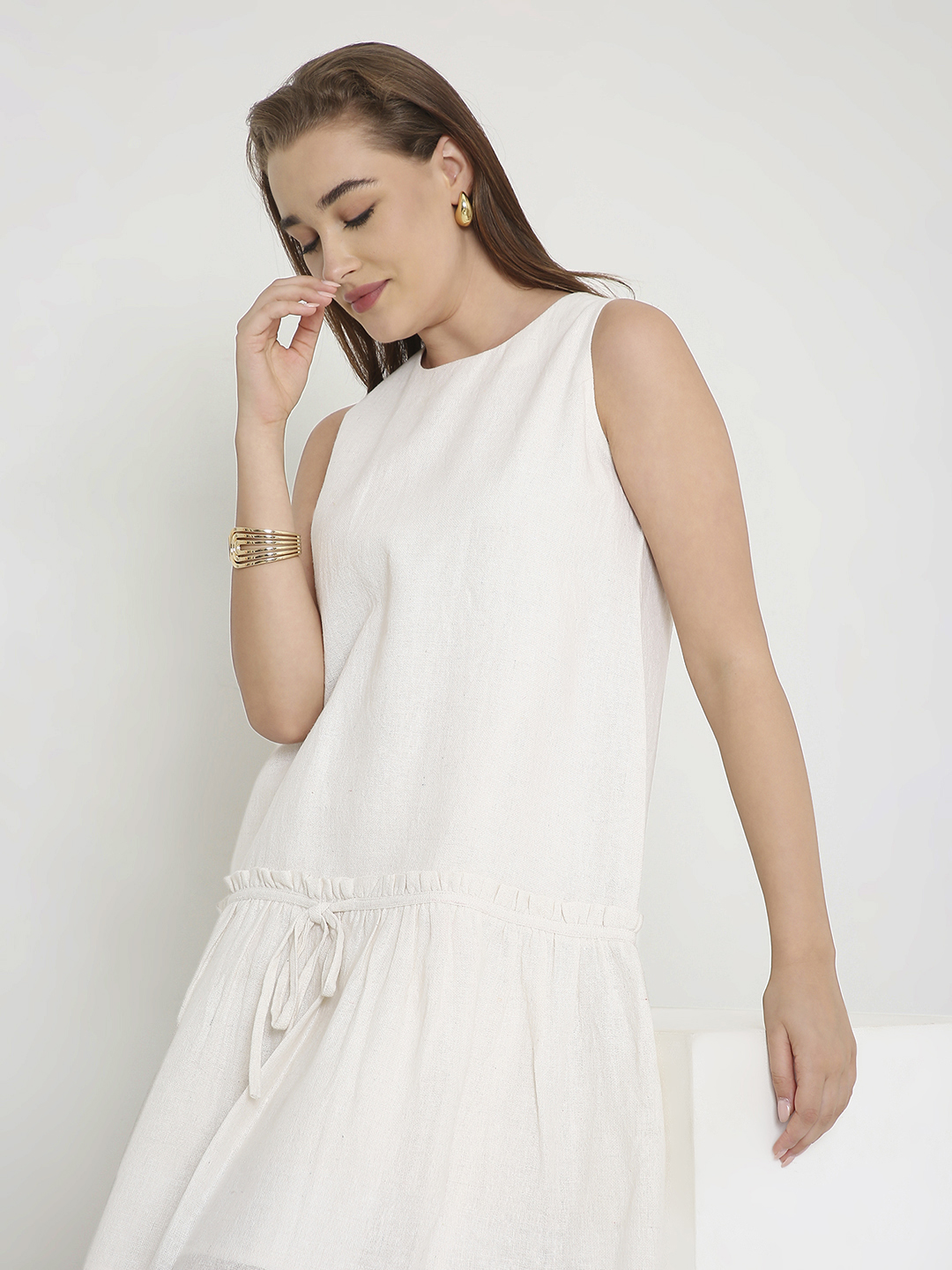 Off-White sleeveless shift dress
